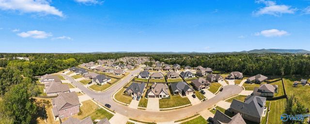 209 Somerdale Lane, Huntsville, AL 35811