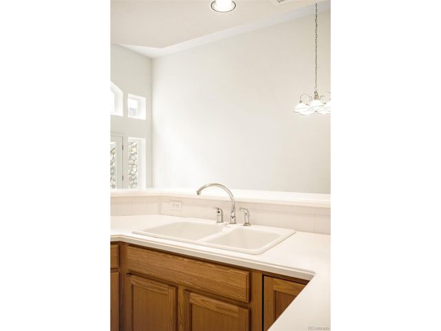 10735 Eliot Cir 102, Denver, CO 80234