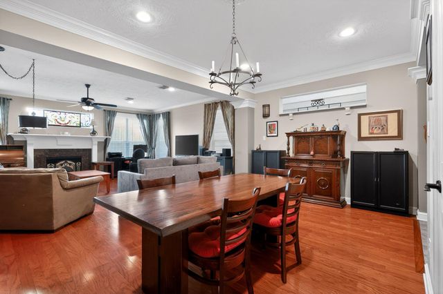 2636 Couch Street, Houston, TX 77008