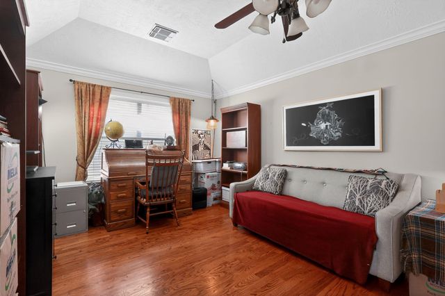 2636 Couch Street, Houston, TX 77008