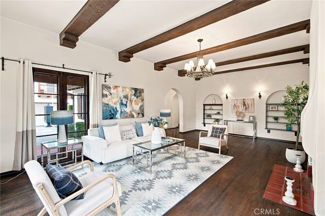 438 W Duarte, Monrovia, CA 91016