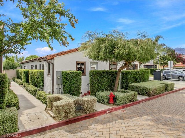 438 W Duarte, Monrovia, CA 91016