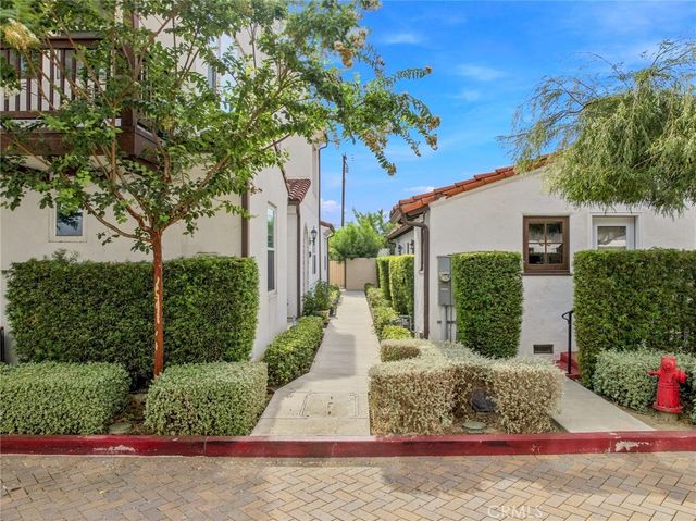 438 W Duarte, Monrovia, CA 91016