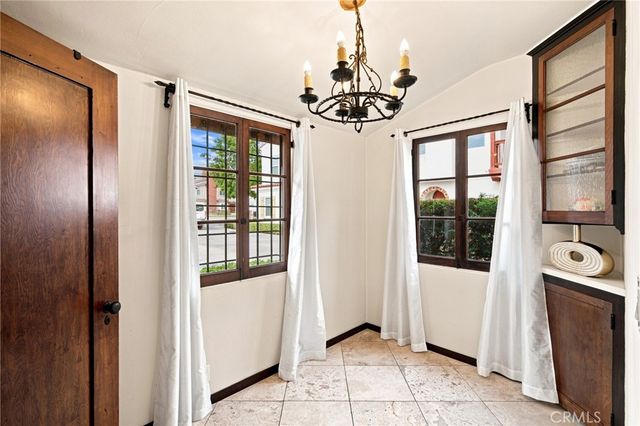 438 W Duarte, Monrovia, CA 91016