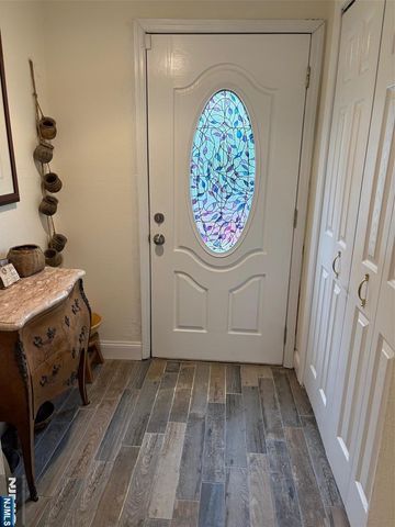 157 Queen Street, Bergenfield, NJ 07621