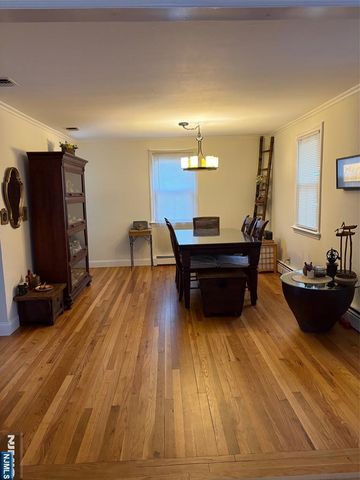 157 Queen Street, Bergenfield, NJ 07621