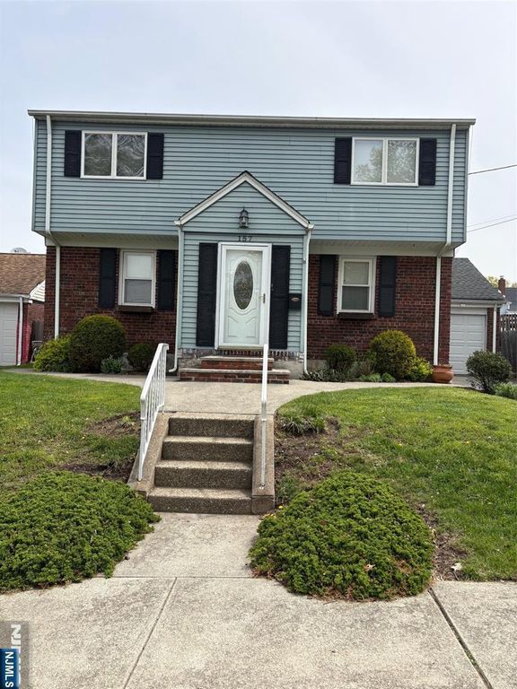 157 Queen Street, Bergenfield, NJ 07621