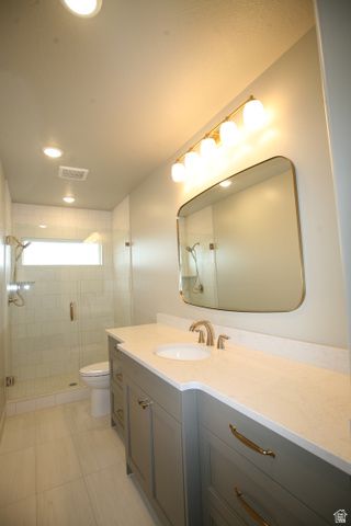 635 E MOUNTAIN RD, North Ogden, UT 84414