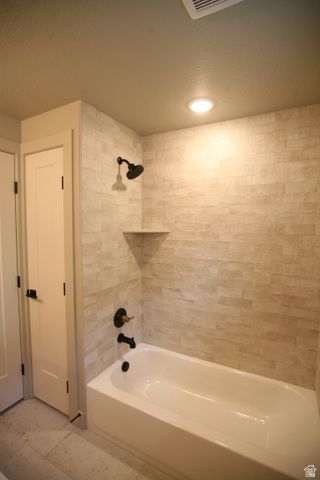 635 E MOUNTAIN RD, North Ogden, UT 84414