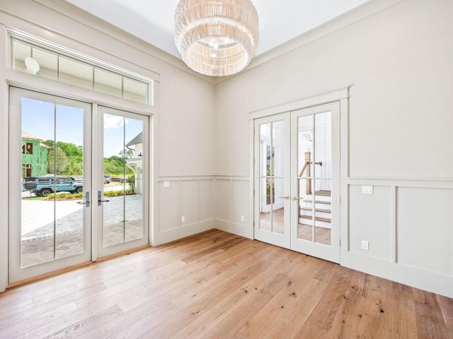 56 S Southern Cross Lane, Watersound, FL 32461