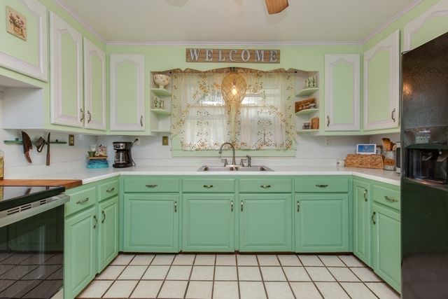 491 Mount Elam Rd, Fitchburg, MA 01420