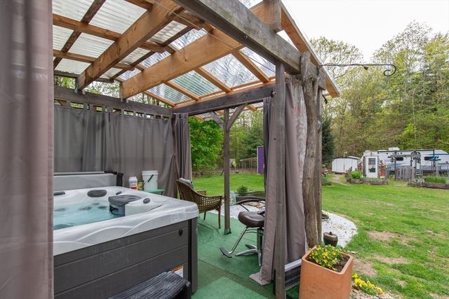 491 Mount Elam Rd, Fitchburg, MA 01420