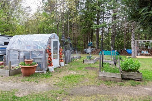 491 Mount Elam Rd, Fitchburg, MA 01420