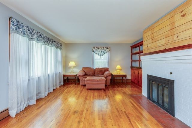 491 Mount Elam Rd, Fitchburg, MA 01420