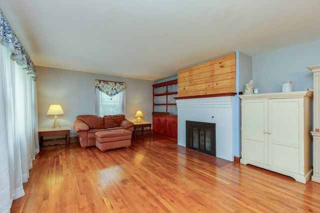 491 Mount Elam Rd, Fitchburg, MA 01420