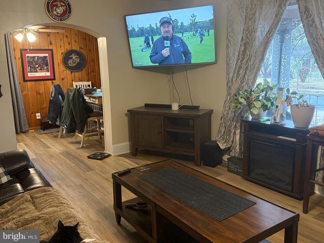 312 WOODFORD ST, Fredericksburg, VA 22401