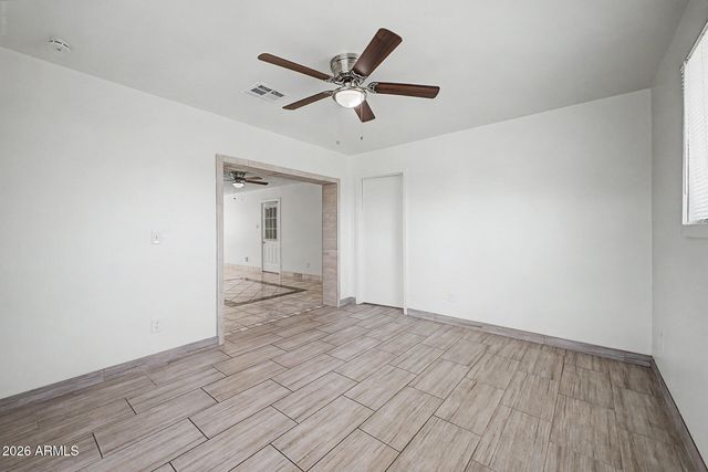 8141 W INDIANOLA Avenue, Phoenix, AZ 85033