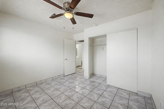 8141 W INDIANOLA Avenue, Phoenix, AZ 85033