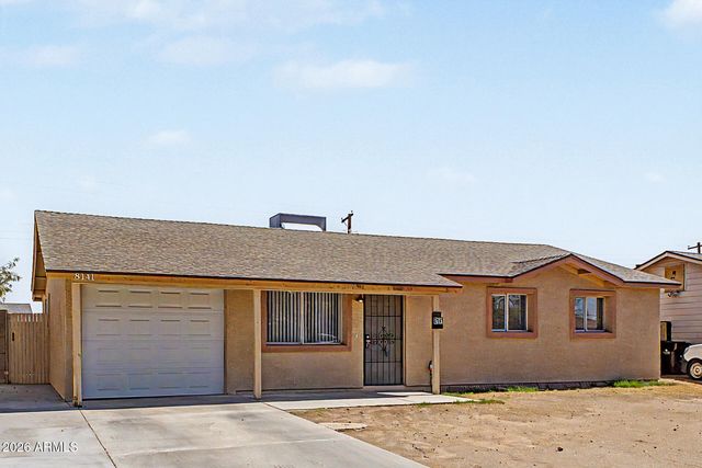8141 W INDIANOLA Avenue, Phoenix, AZ 85033