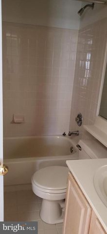 108 GOUCHER TER, Gaithersburg, MD 20877