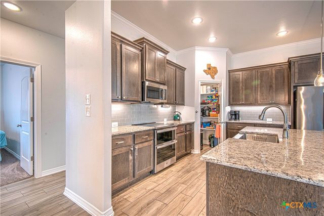3354 Laurel Highlands Drive, Salado, TX 76571