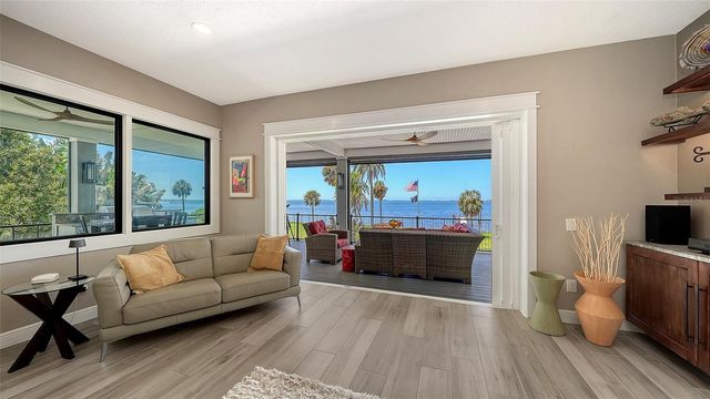 7418 WESTMORELAND DRIVE, Sarasota, FL 34243