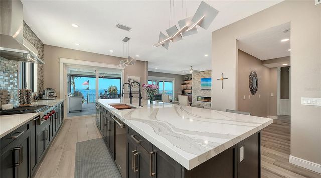 7418 WESTMORELAND DRIVE, Sarasota, FL 34243