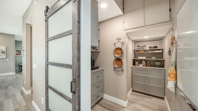 7418 WESTMORELAND DRIVE, Sarasota, FL 34243