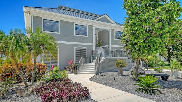 7418 WESTMORELAND DRIVE, Sarasota, FL 34243