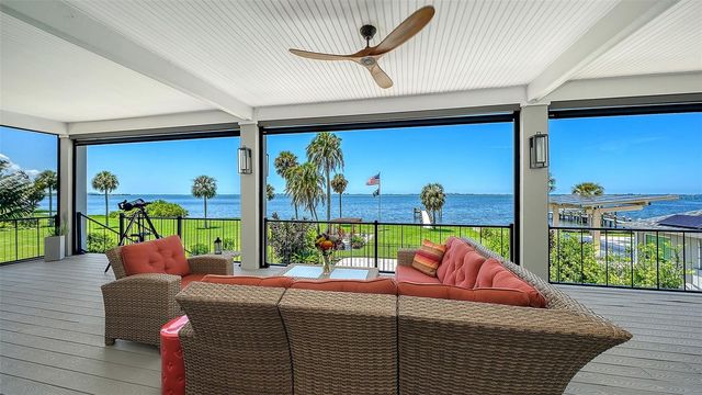 7418 WESTMORELAND DRIVE, Sarasota, FL 34243