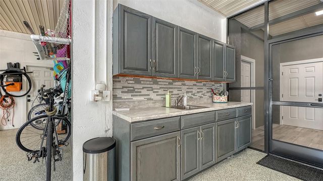 7418 WESTMORELAND DRIVE, Sarasota, FL 34243