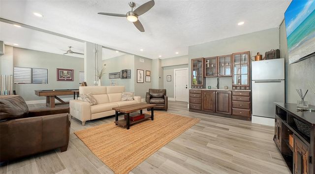 7418 WESTMORELAND DRIVE, Sarasota, FL 34243
