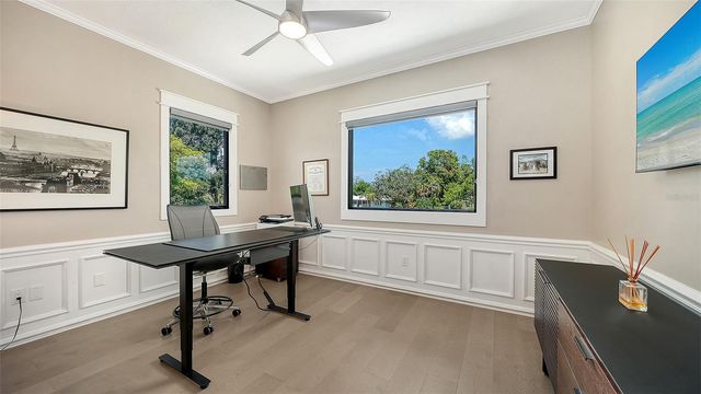 7418 WESTMORELAND DRIVE, Sarasota, FL 34243