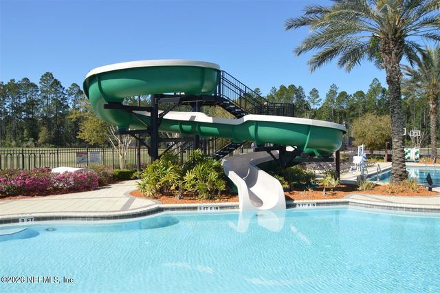 180 THORNLOE Drive, Jacksonville, FL 32259
