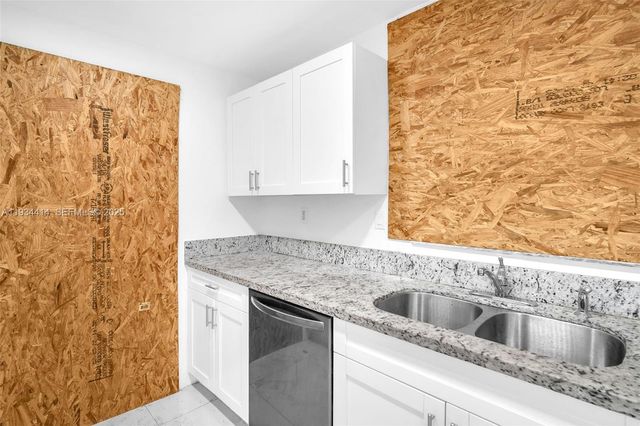 265 NW 135th, North Miami, FL 33168