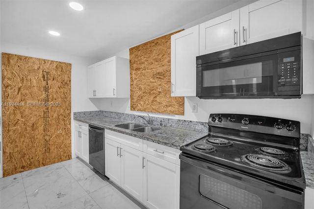 265 NW 135th, North Miami, FL 33168