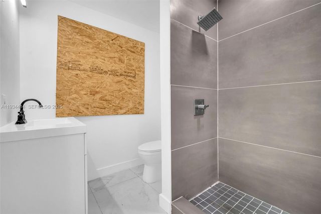 265 NW 135th, North Miami, FL 33168