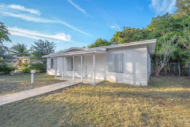 265 NW 135th, North Miami, FL 33168