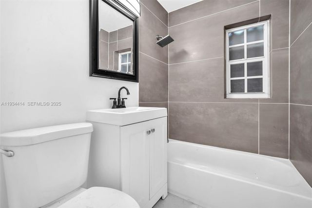 265 NW 135th, North Miami, FL 33168