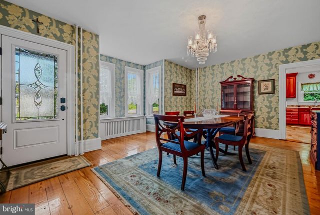 2552 NAAMANS CREEK RD, Marcus Hook, PA 19061