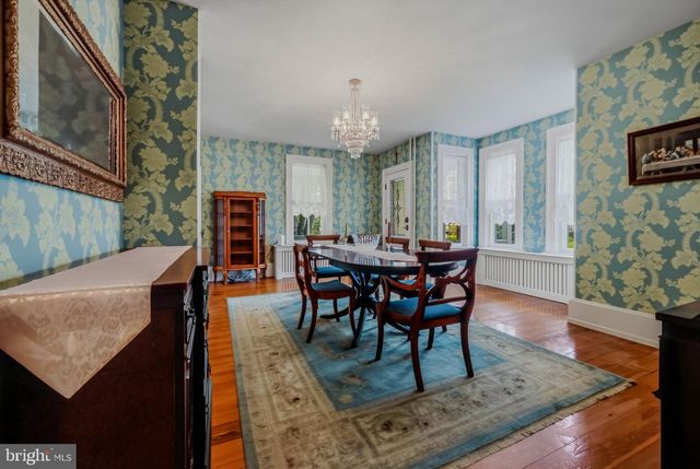 2552 NAAMANS CREEK RD, Marcus Hook, PA 19061
