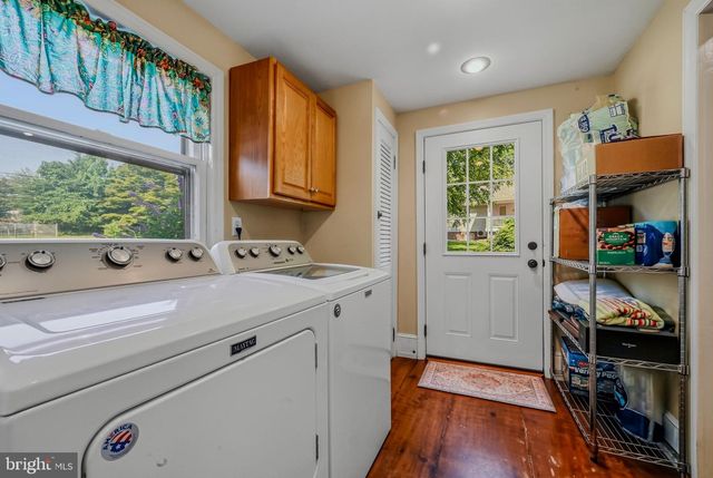 2552 NAAMANS CREEK RD, Marcus Hook, PA 19061