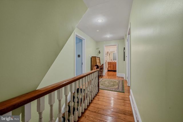 2552 NAAMANS CREEK RD, Marcus Hook, PA 19061