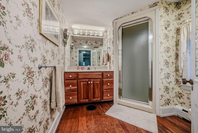 2552 NAAMANS CREEK RD, Marcus Hook, PA 19061