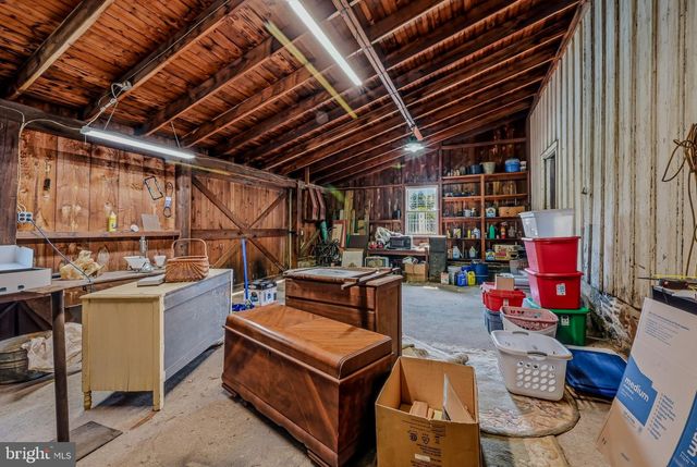 2552 NAAMANS CREEK RD, Marcus Hook, PA 19061