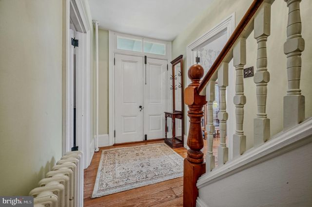 2552 NAAMANS CREEK RD, Marcus Hook, PA 19061
