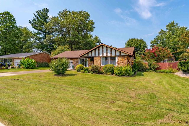 8388 Outer Lincoln Avenue, Newburgh, IN 47630