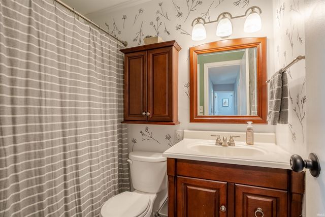 8388 Outer Lincoln Avenue, Newburgh, IN 47630