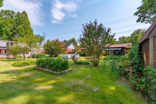 8388 Outer Lincoln Avenue, Newburgh, IN 47630