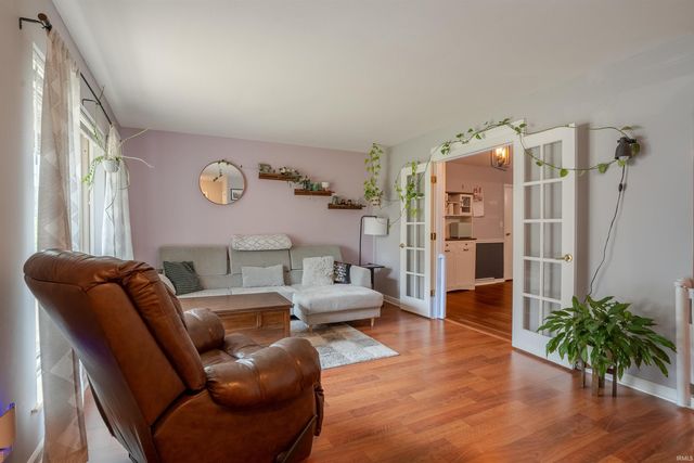 8388 Outer Lincoln Avenue, Newburgh, IN 47630